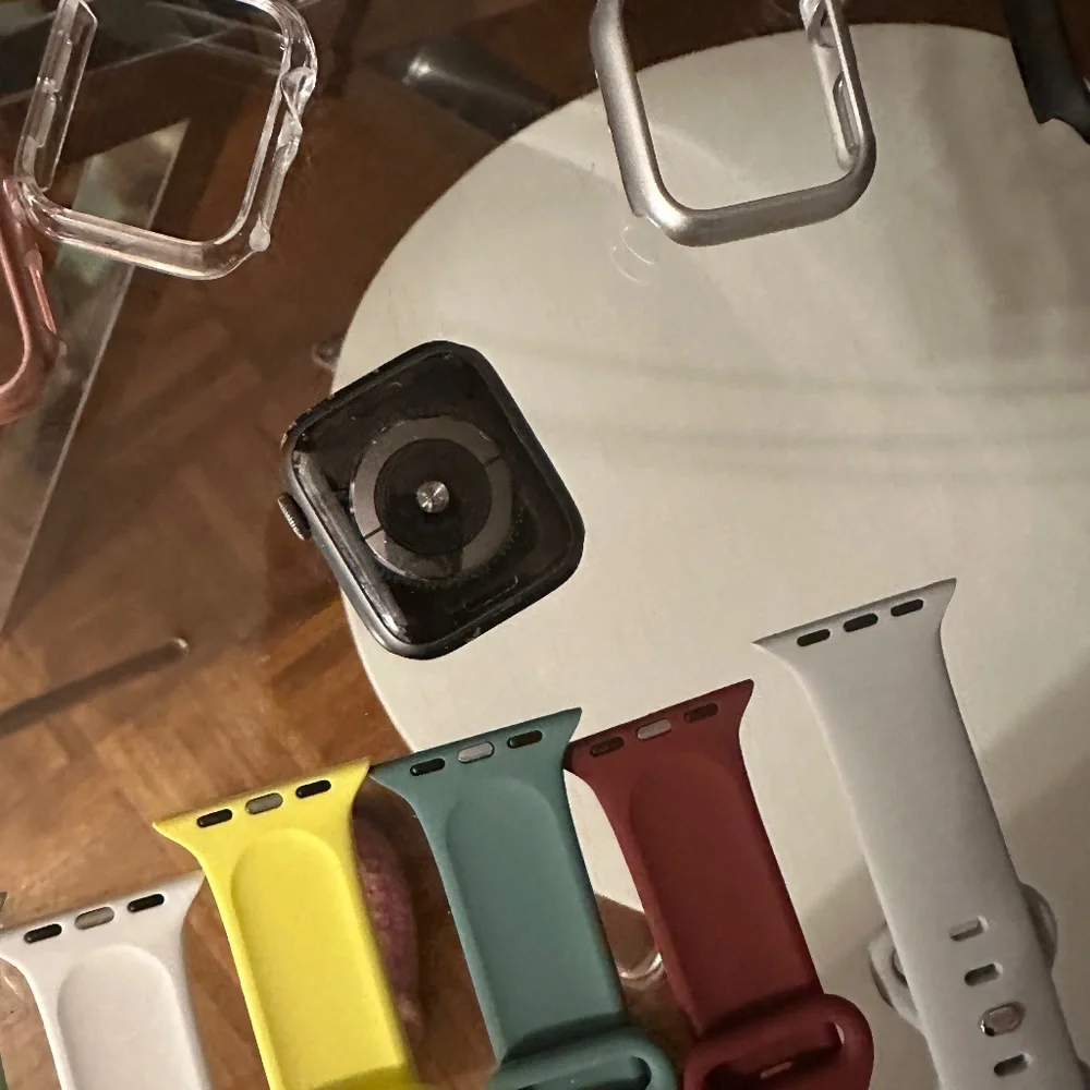 Apple Watch Accessory Bundle- watch not included